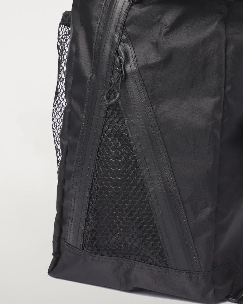 and wander ECOPAK 30L 3Way Tote Bag Black Hot