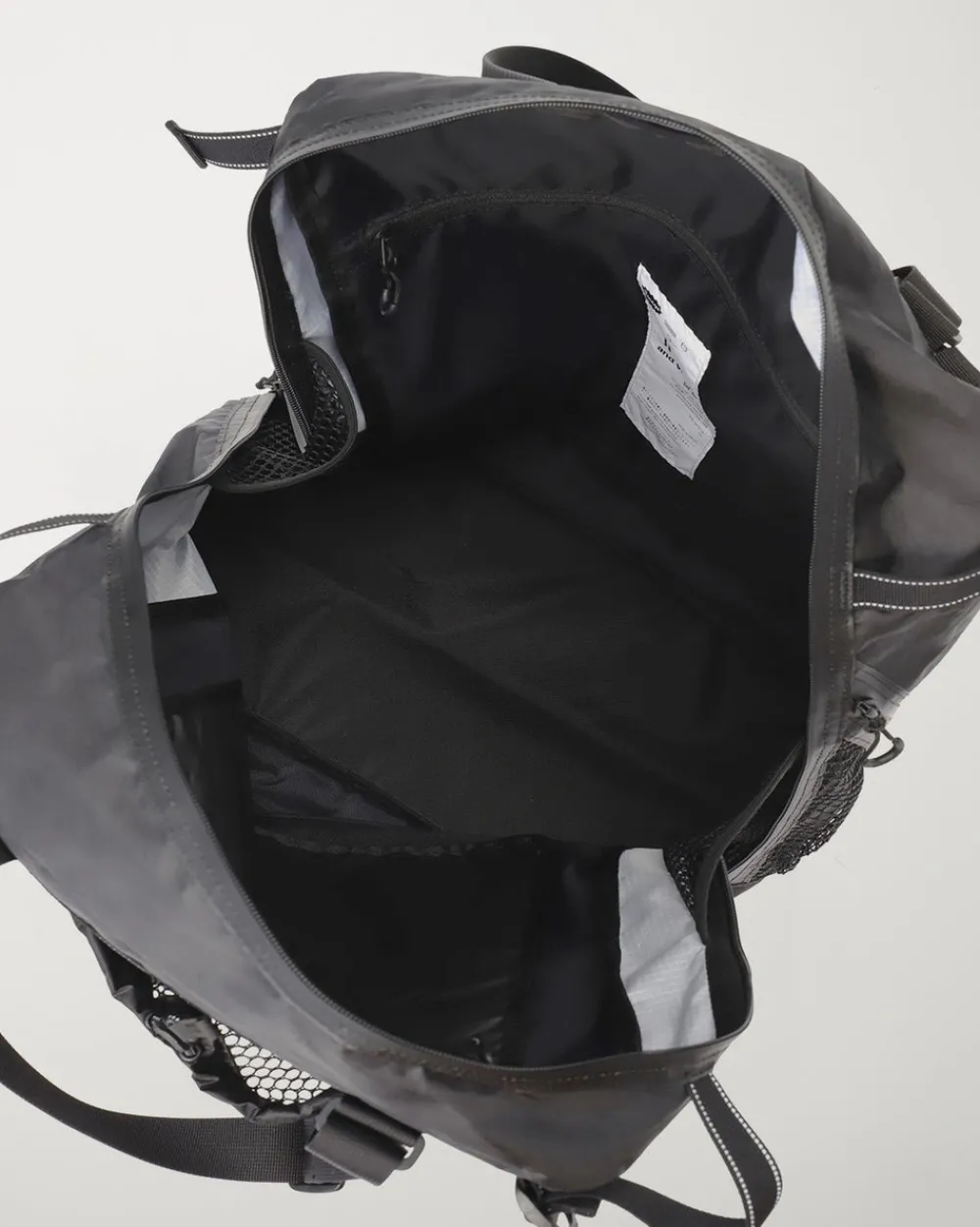 and wander ECOPAK 30L 3Way Tote Bag Black Hot