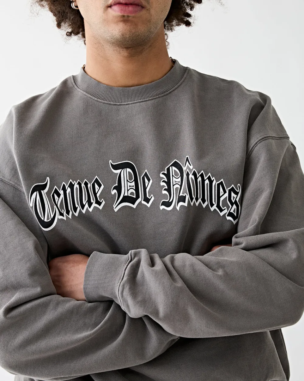 Tenue de Nîmes Glenn Oversized Crewneck Pigment Dye Grey Online