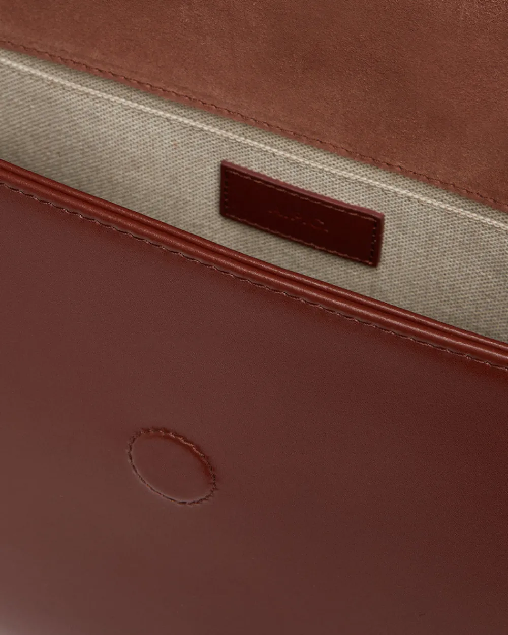 A.P.C. Sac Virginie Flap Noisette Online
