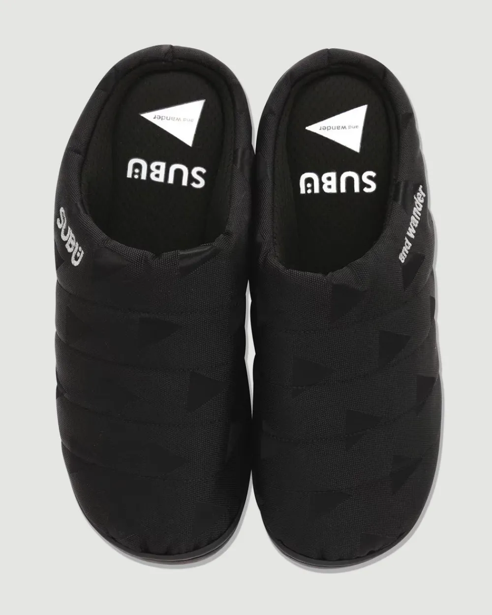and wander SUBU x triangle JQ Permanent Sandal Hot