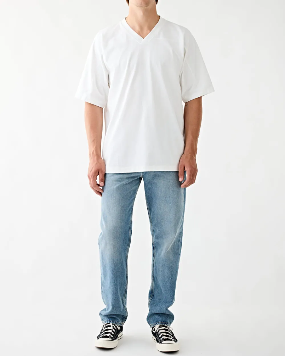Tenue. Varsity V-Neck T-Shirt Optic White Online
