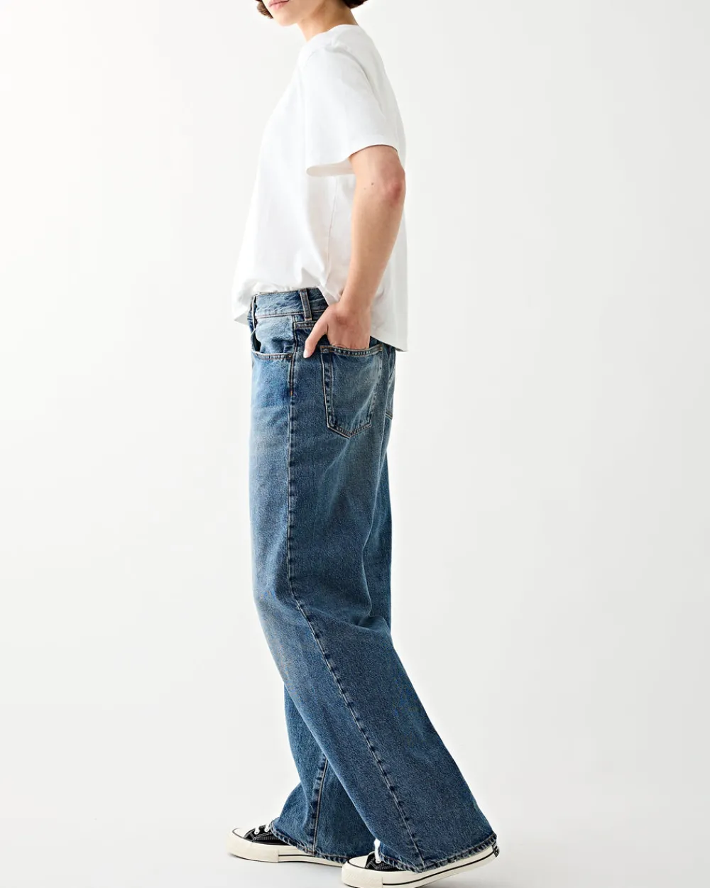 6397 Wide Jean Worn Medium Outlet